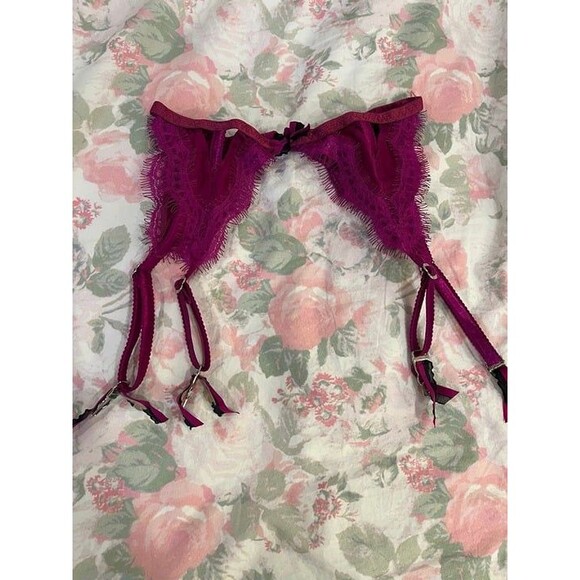 Agent Provocateur Lavelle Suspender Garter Belt Magenta AP 2 - Picture 2 of 11